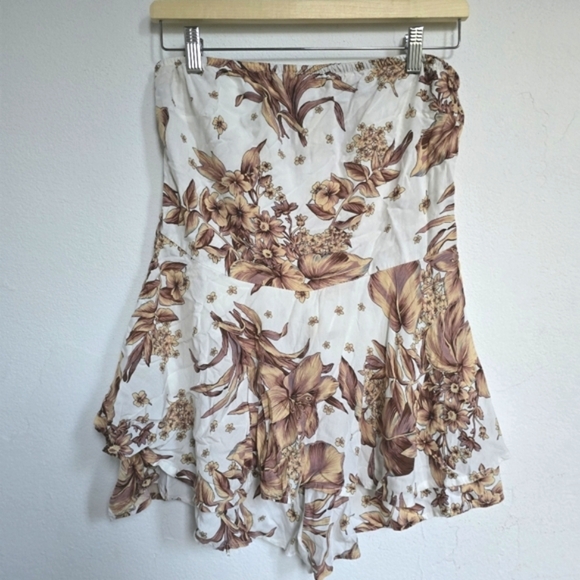 Eilly Bazar Boho Floral Print Peplum Strapless Romper Large - Picture 1 of 14